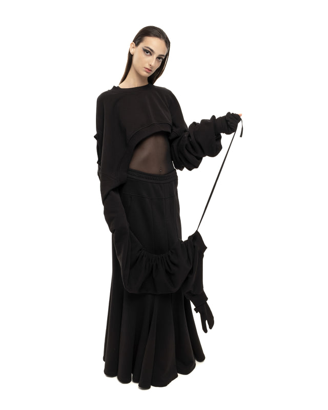 RETENTION BLACK CROPPED SWEATSHIRT WITH EXAGGERATED LONG SLEEVES WITH TABI GLOVES