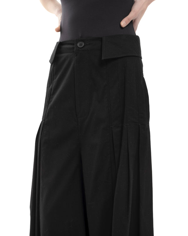 RETENTION BLACK WIDE-LEG A SKIRT-LIKE SILHOUETTE TROUSERS