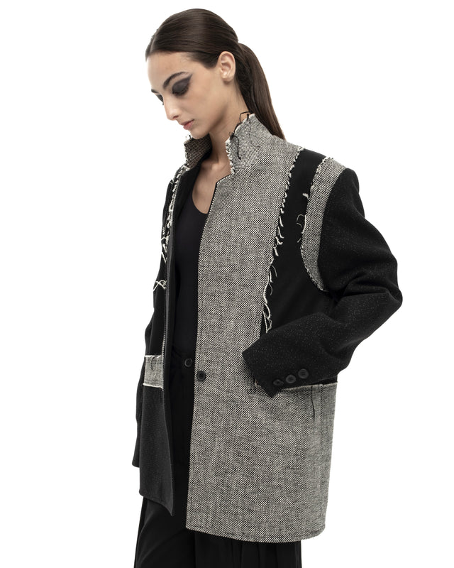 RETENTION MIXED CONTRASTING PANEL JACKET