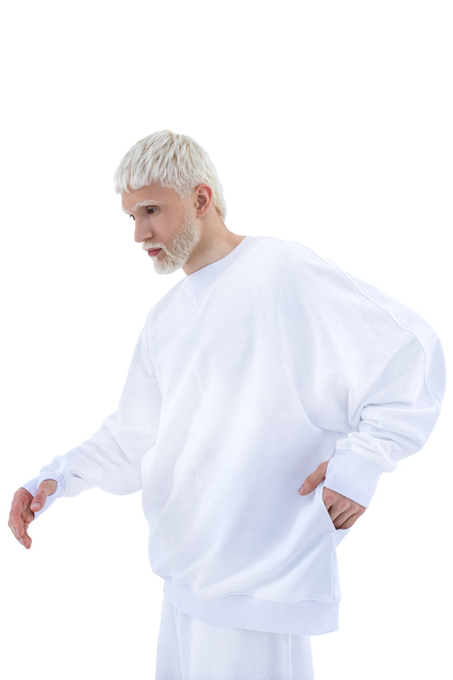 RUN(A)WAY WHITE OVERSIZED SWEATSHIRT