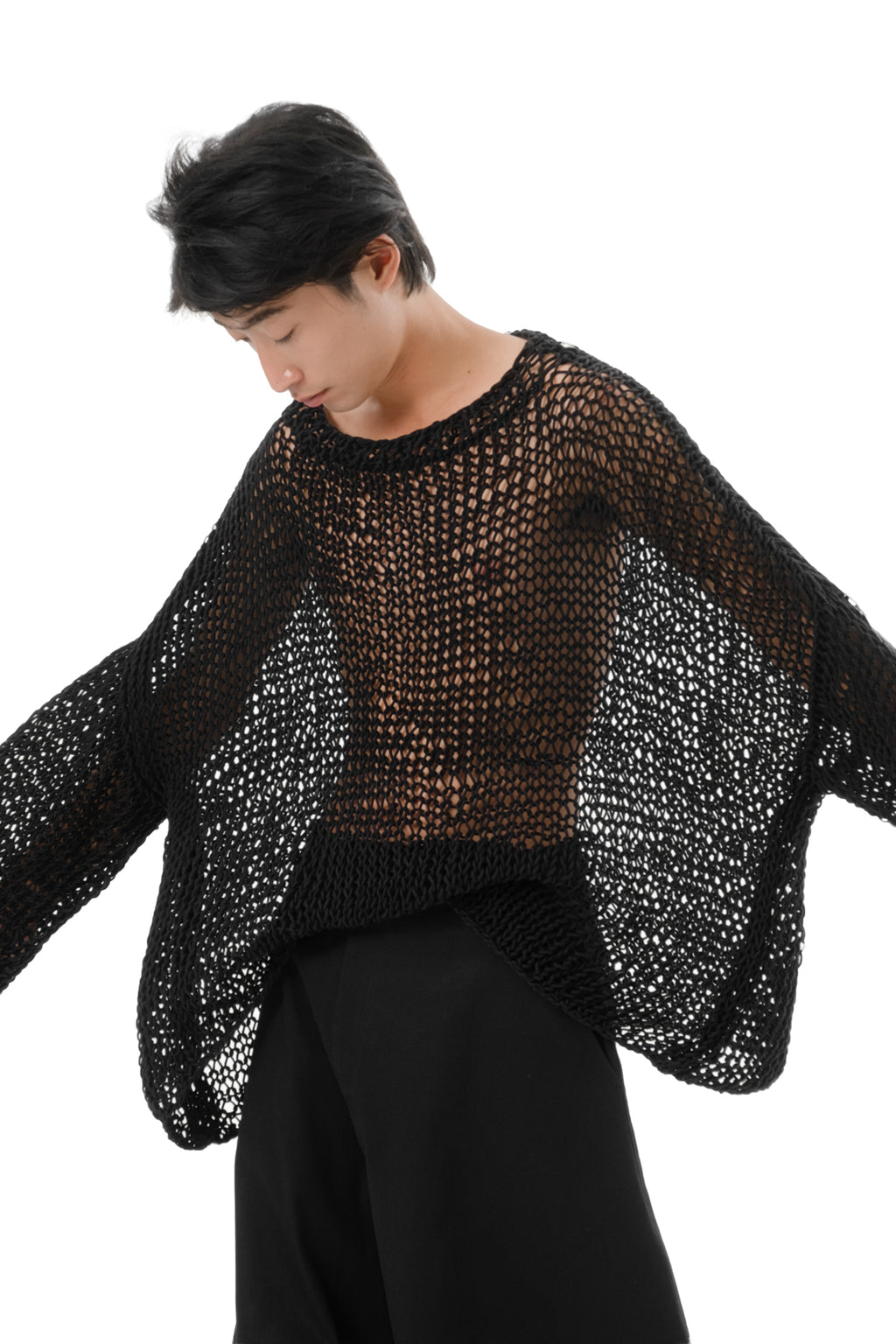 【VIAVANDA】DEFORMATION LONG SLEEVE KNIT TOPS – VIAVANDA
