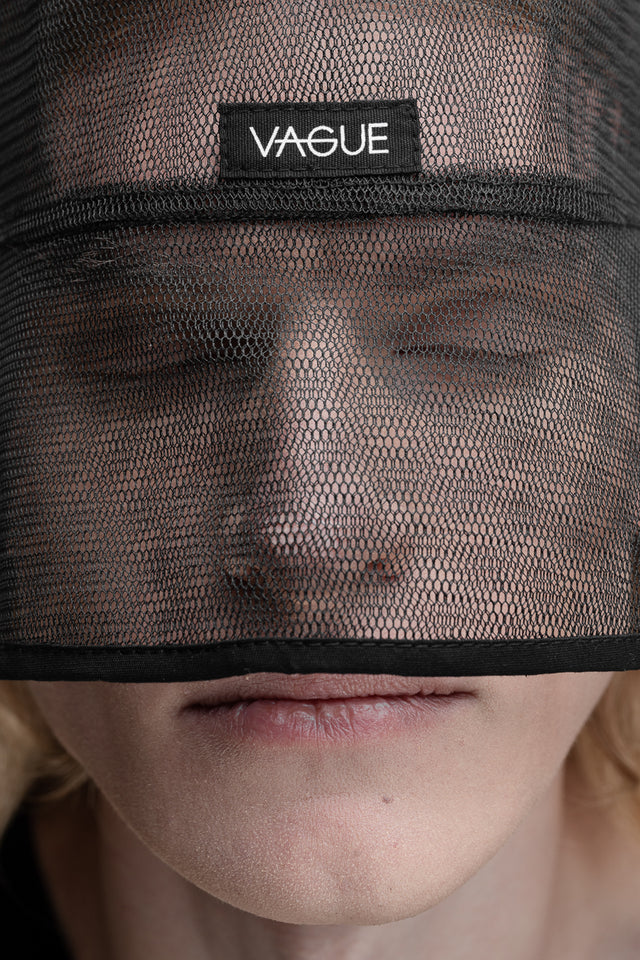 NOSTALGIC B NET BUCKET HAT
