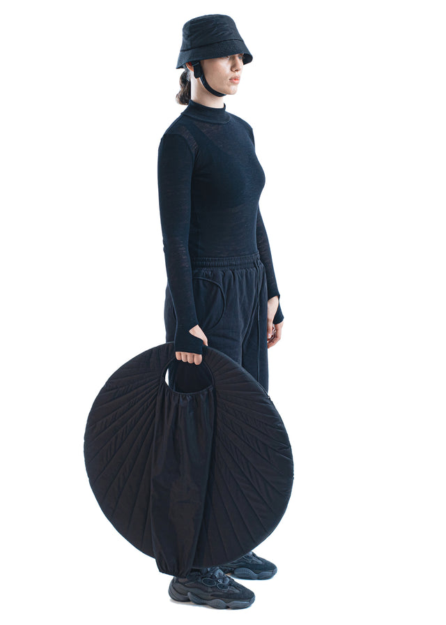 PARADEIGMA BLACK NYLON OVERSIZED STITCHED CIRCLE SLEEVE BAG