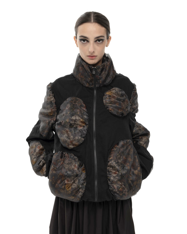 RETENTION FLOWER-TEXTURED CIRCLES PUFFER COAT