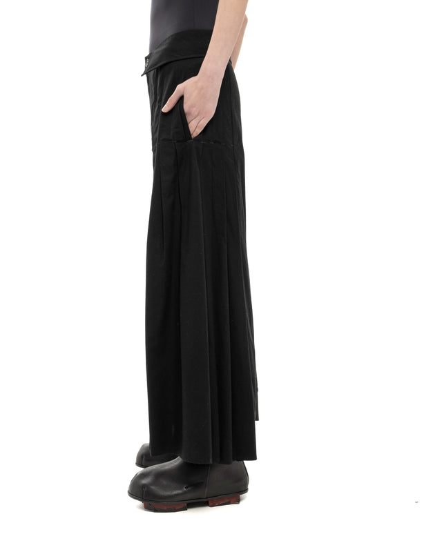 RETENTION BLACK WIDE-LEG A SKIRT-LIKE SILHOUETTE TROUSERS