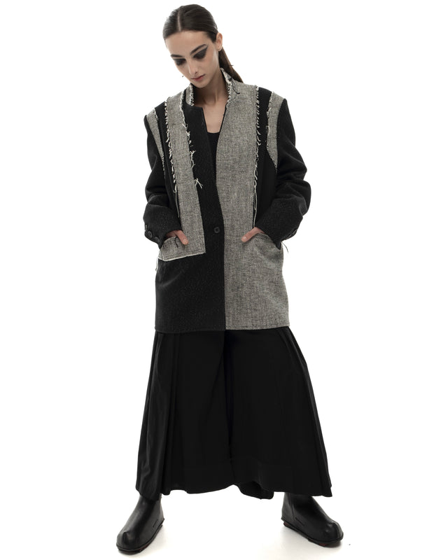RETENTION MIXED CONTRASTING PANEL JACKET