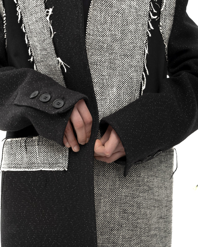 RETENTION MIXED CONTRASTING PANEL JACKET