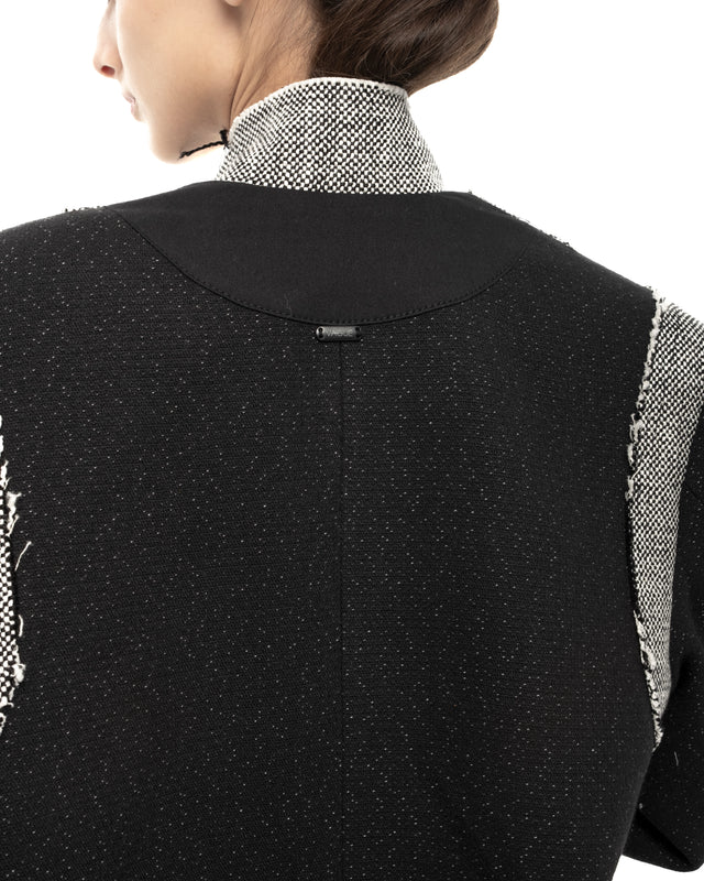 RETENTION MIXED CONTRASTING PANEL JACKET