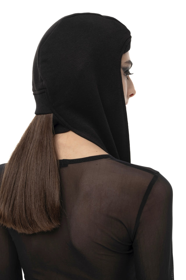 RETENTION BLACK HAT WITH EXTENDED LONG SCARF PANEL