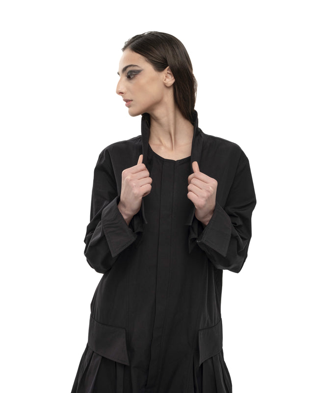 RETENTION BLACK WIDE-LEG JUMPSUIT WITH A STRUCTURED SILHOUETTE