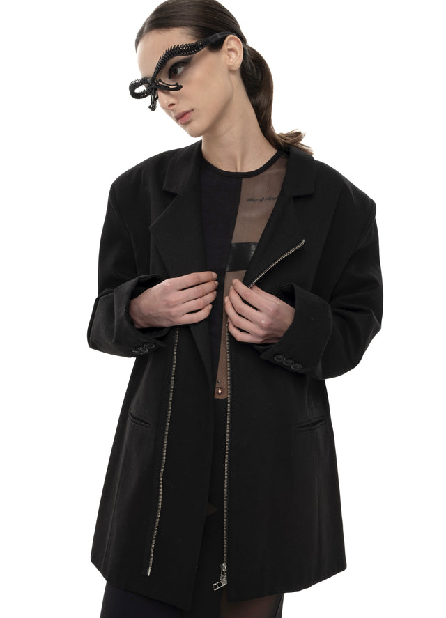 RETENTION BLACK OVERSIZED BLAZER WITH A STRUCTURED SILHOUETTE