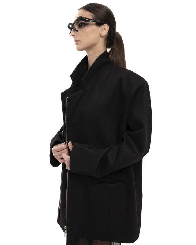 RETENTION BLACK OVERSIZED BLAZER WITH A STRUCTURED SILHOUETTE
