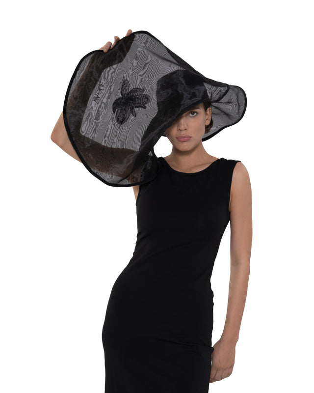 ÉTHER WIDE-BRIM EMBROIDERED BLACK ORGANZA HAT