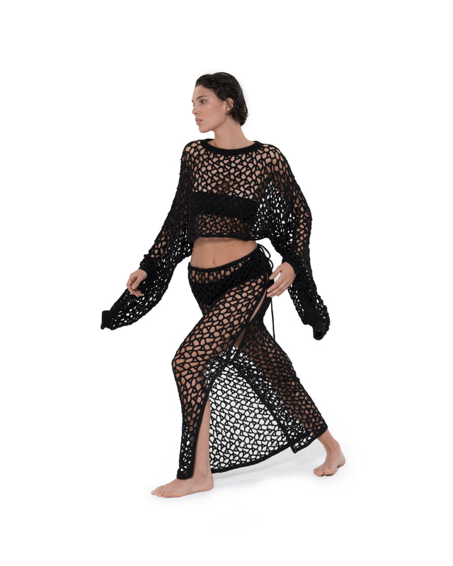 ÉTHER CROCHET BLACK OPEN WEAVE LONG SLEEVE CROP TOP