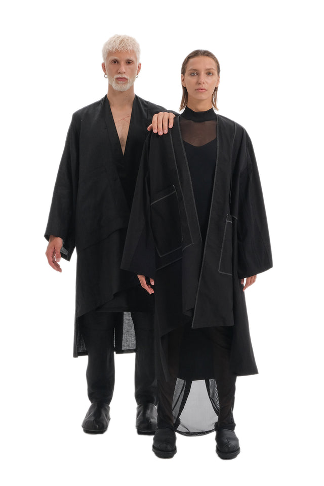 EARS TO EAR(TH) OVERSIZED BLACK LINEN KIMONO JACKET