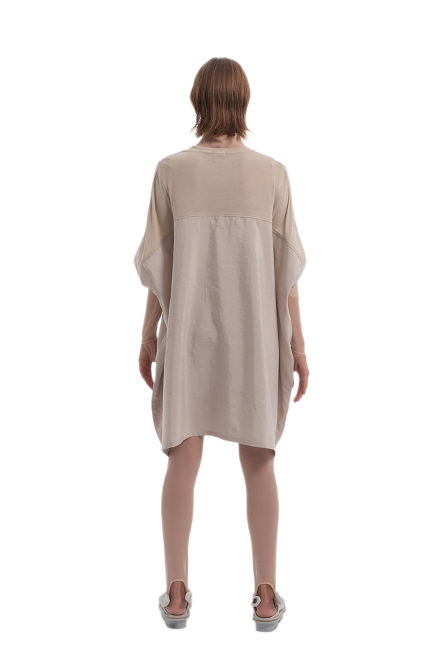 EARS TO EAR(TH) BEIGE POCKET DETAIL TUNIC