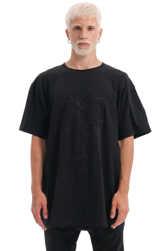 EARS TO EAR(TH) TREE EMBROIDERED OVERSIZED BLACK TEE