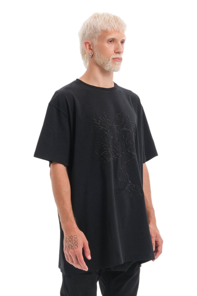 EARS TO EAR(TH) TREE EMBROIDERED OVERSIZED BLACK TEE