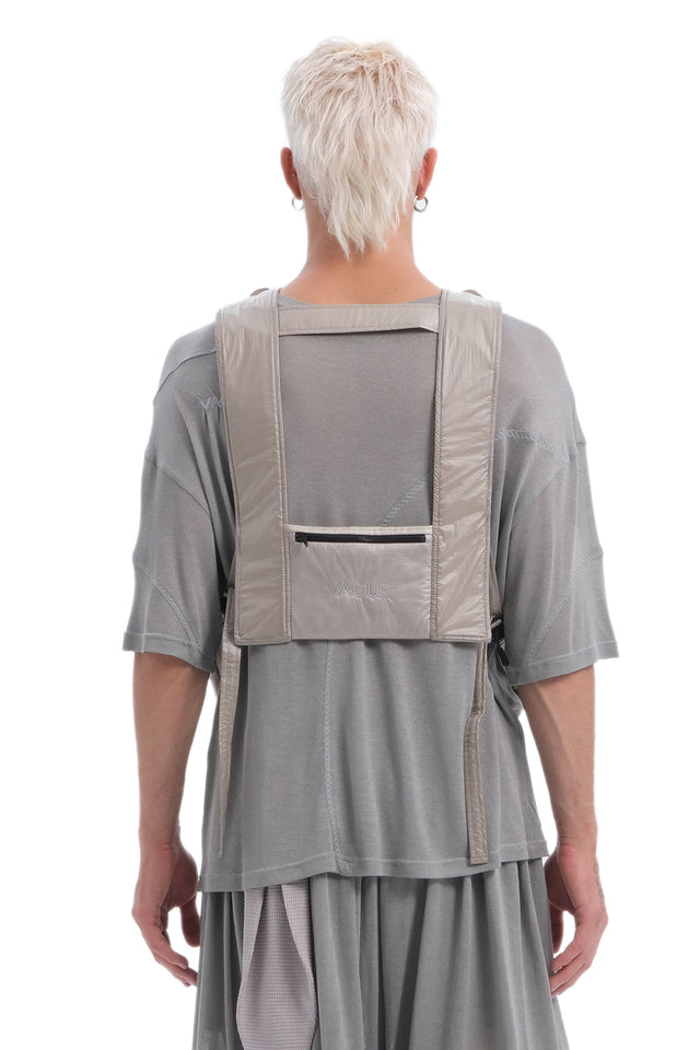 EARS TO EAR(TH) GREY NYLON VEST BAG