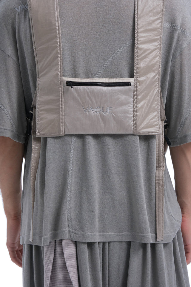 EARS TO EAR(TH) GREY NYLON VEST BAG