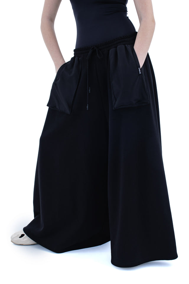 RUN(A)WAY BLACK WIDE-LEG OVERSIZED ADJUSTABLE PANTS